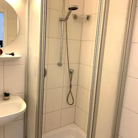 Beautiful Premium Apartment, Near , Wifi , Free Parking Apartment